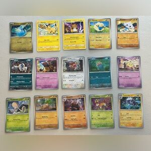 Pokémon TCG 15 Card Bundle - Mint/NM